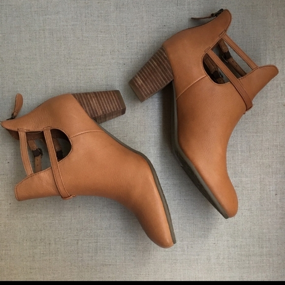 Gentle Souls EU 39 US 8 Brown Leather Ankle Boots - Picture 5 of 6